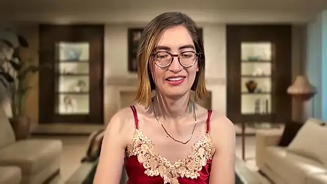 Snapshot of rousseblossom chatting on 11/29/25, 12:57 rousseblossom online show from 11/29/25, 12:57