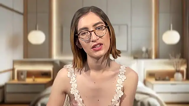 Snapshot of rousseblossom chatting on 12/16/25, 02:16 rousseblossom online show from 12/16/25, 02:16