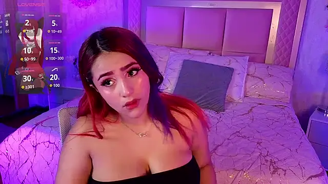 AlanaOdison online show from 10/27/25, 08:46