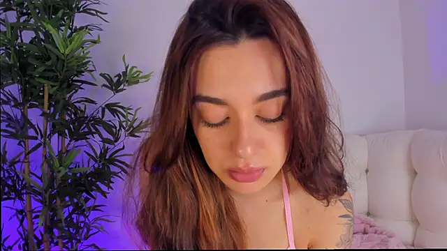 MissLana77 online show from 09/19/25, 01:40