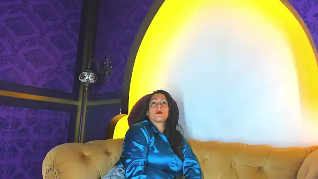 Snapshot of Scarlett_Barnes chatting on 01/14/26, 12:00 Scarlett Barnes online show from 01/14/26, 12:00