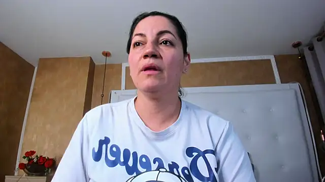 Heidy milf online show from 06/14/26, 02:24