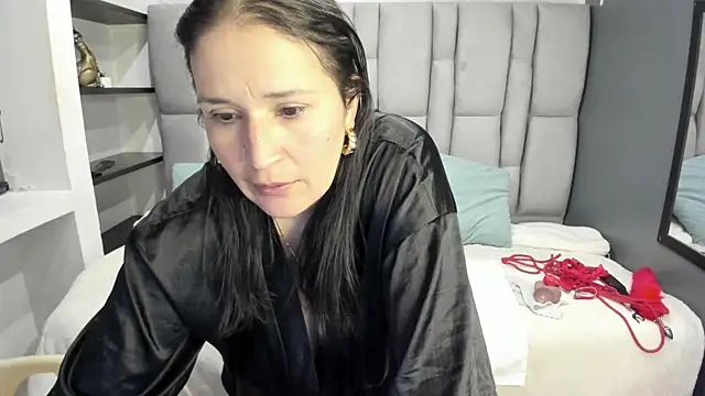 Snapshot of Barbara_fox__ chatting on 07/14/26, 12:13 Barbara fox online show from 07/14/26, 12:13