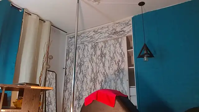 hanna mooreee online show from 10/12/25, 06:29