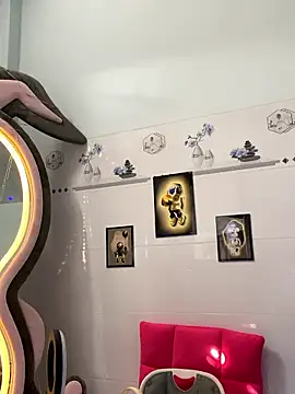 Snapshot of Sexlove_bb chatting on 01/08/26, 02:36 Sexlove bb online show from 01/08/26, 02:36