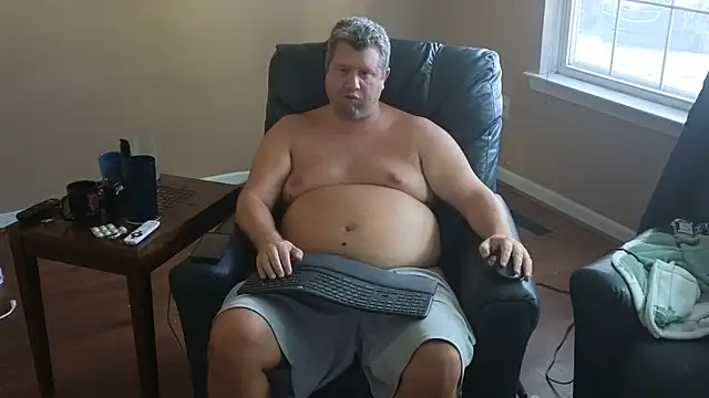 Single White Male online show from 09/14/25, 09:25