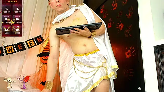 TaylerWhite online show from 11/01/25, 12:40