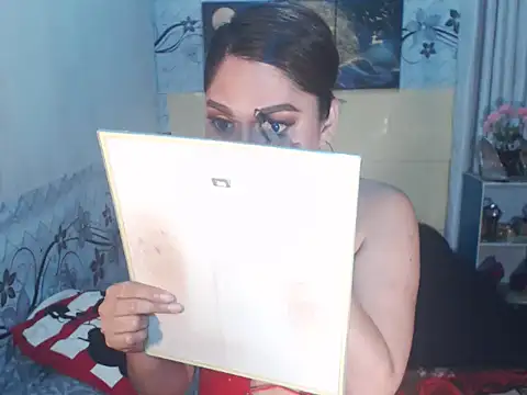 Snapshot of Alexandriasexycock4u chatting on 10/29/25, 10:50 Alexandriasexycock4u online show from 10/29/25, 10:50