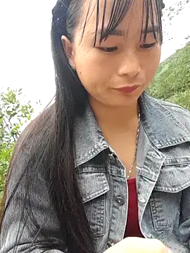 Sunyinn online show from 10/18/25, 11:49