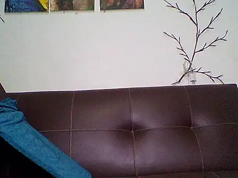 nhayasquirt online show from 04/28/26, 05:23