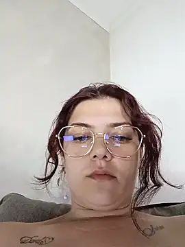 LadyNora online show from 06/17/26, 06:53