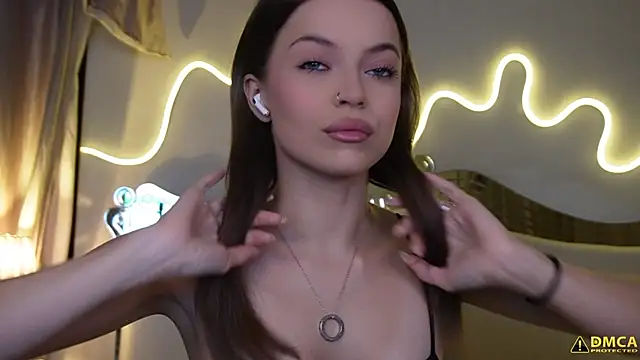 kellypeachcake online show from 12/02/25, 05:24