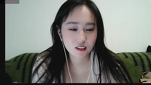 Snapshot of Belinda66 chatting on 01/16/26, 12:47 Belinda66 online show from 01/16/26, 12:47