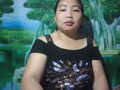 PhamPhung online show from 09/09/25, 11:04