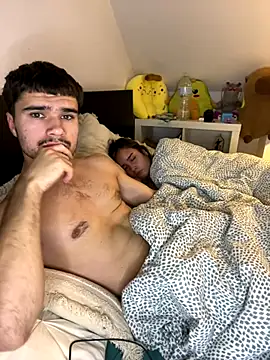 Snapshot of los_freaky chatting on 11/29/25, 08:01 los freaky online show from 11/29/25, 08:01