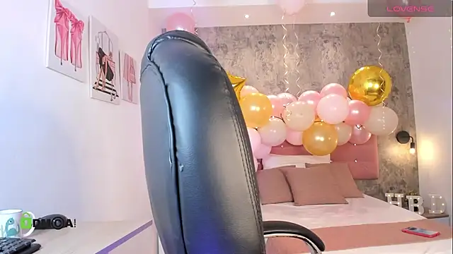 Snapshot of brithanycollins chatting on 09/20/25, 10:49 brithanycollins online show from 09/20/25, 10:49