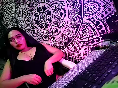 Snapshot of Madylinebigcock69 chatting on 02/21/26, 06:31 Madylinebigcock69 online show from 02/21/26, 06:31