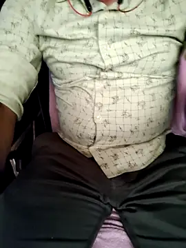 Snapshot of sexy_boy_hot_lund chatting on 03/07/26, 10:01 sexy boy hot lund online show from 03/07/26, 10:01