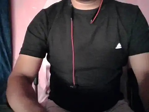Snapshot of sexy_boy_hot_lund chatting on 05/16/26, 10:36 sexy boy hot lund online show from 05/16/26, 10:36