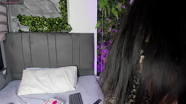 Snapshot of vela-kimm chatting on 10/06/25, 08:17 vela-kimm online show from 10/06/25, 08:17