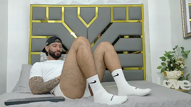 yorbymaxx online show from 09/27/25, 04:23