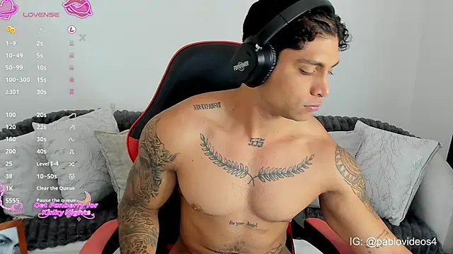 Snapshot of Nicolasmontoya16 chatting on 03/22/26, 01:14 Nicolasmontoya16 online show from 03/22/26, 01:14