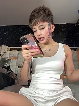 DayanaDG online show from 02/13/26, 09:44