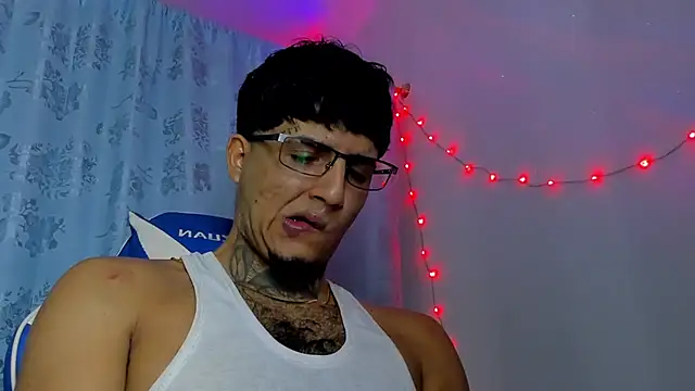 Snapshot of Lord_Luciferhot_Dirty666 chatting on 01/17/26, 12:04 Lord Luciferhot Dirty666 online show from 01/17/26, 12:04