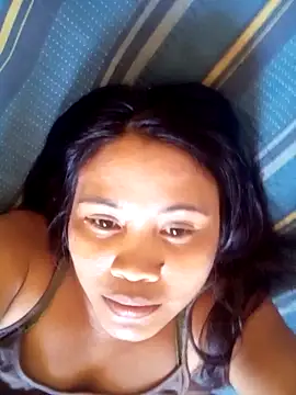Snapshot of cheeseGirl69 chatting on 06/10/26, 03:50 cheeseGirl69 online show from 06/10/26, 03:50