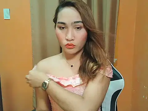 Snapshot of ur_Katrina69 chatting on 03/13/26, 05:25 ur Katrina69 online show from 03/13/26, 05:25