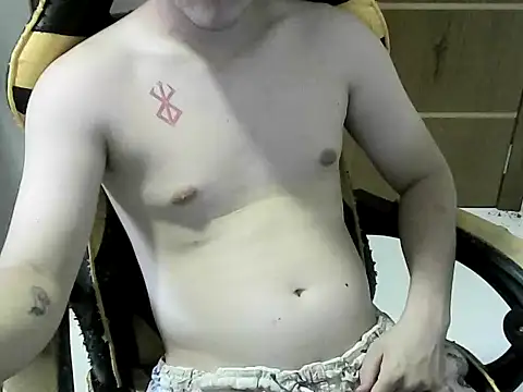 Snapshot of Satooru chatting on 04/03/26, 08:51 Satooru online show from 04/03/26, 08:51