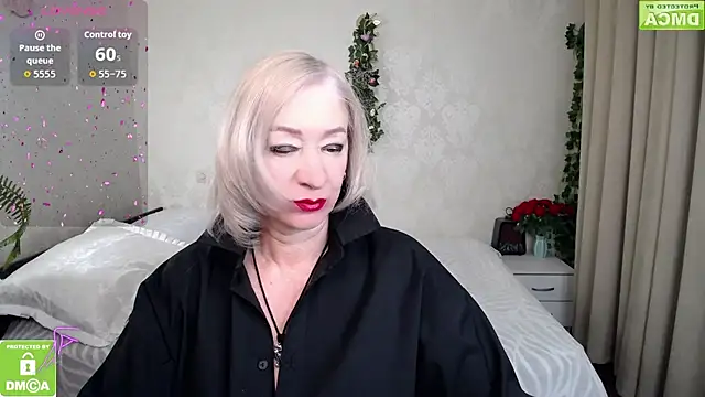 Snapshot of hunters_woman chatting on 04/22/26, 06:53 hunters woman online show from 04/22/26, 06:53
