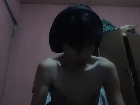 Snapshot of Kyoshi_19 chatting on 06/19/26, 11:14 Kyoshi 19 online show from 06/19/26, 11:14