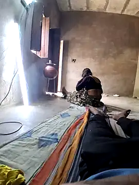 Snapshot of RAYI_Queen_3 chatting on 04/02/26, 06:11 RAYI Queen 3 online show from 04/02/26, 06:11