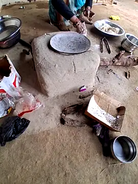 Snapshot of RAYI_Queen_3 chatting on 04/08/26, 03:17 RAYI Queen 3 online show from 04/08/26, 03:17