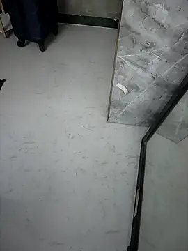  Danny   online show from 10/31/25, 04:08