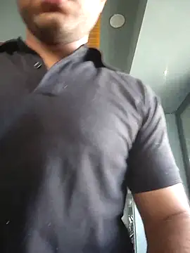 Snapshot of _Danny__ chatting on 02/12/26, 05:46 Danny online show from 02/12/26, 05:46