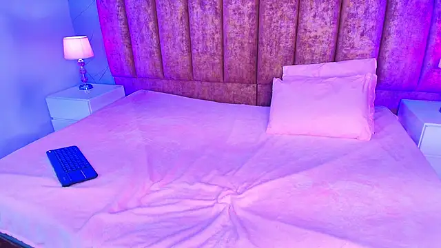 Sphere01 online show from 11/24/25, 04:23