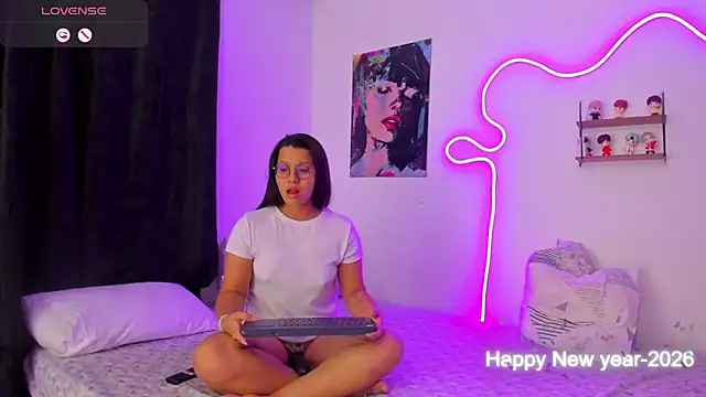 Snapshot of Dilan_and_Mia chatting on 01/10/26, 04:36 Dilan and Mia online show from 01/10/26, 04:36