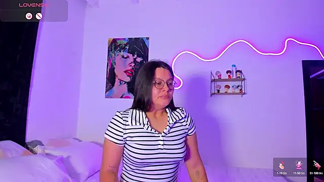 Snapshot of Dilan_and_Mia chatting on 02/08/26, 08:45 Dilan and Mia online show from 02/08/26, 08:45