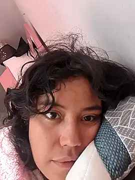 Snapshot of TamaraMera chatting on 11/01/25, 02:08 TamaraMera online show from 11/01/25, 02:08