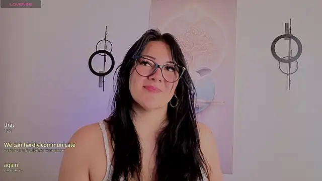 Snapshot of karla_valk1 chatting on 09/15/25, 05:13 karla valk1 online show from 09/15/25, 05:13