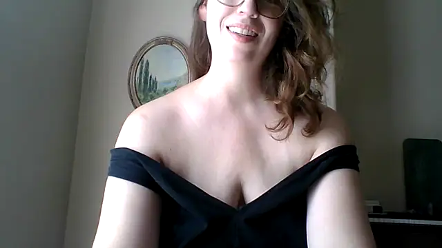 Snapshot of sweetsocalgirl chatting on 07/03/26, 09:43 sweetsocalgirl online show from 07/03/26, 09:43