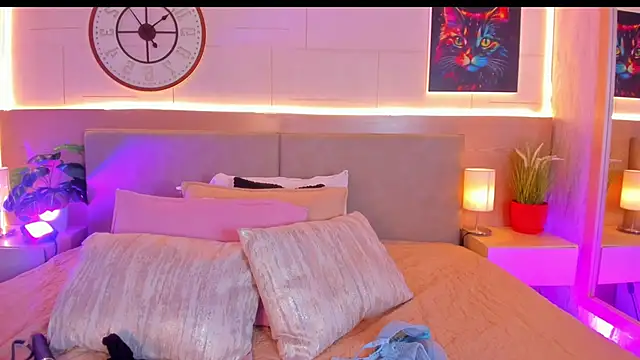 Snapshot of Meloddy_Rose chatting on 11/20/25, 03:39 Meloddy Rose online show from 11/20/25, 03:39