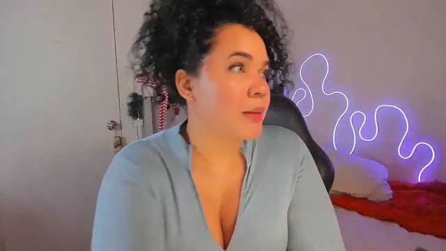 kristal benet online show from 12/16/24, 07:32