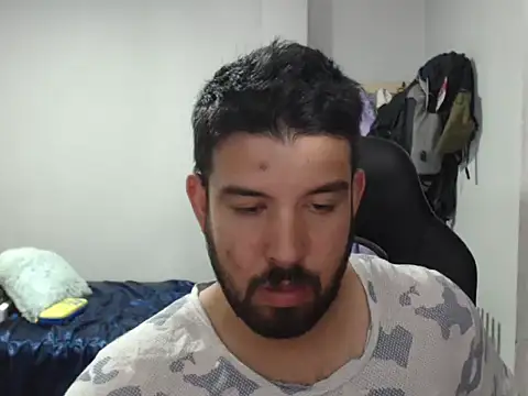 Axel11113 online show from 10/15/25, 01:17