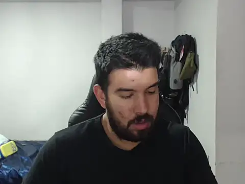 Axel11113 online show from 10/22/25, 02:34