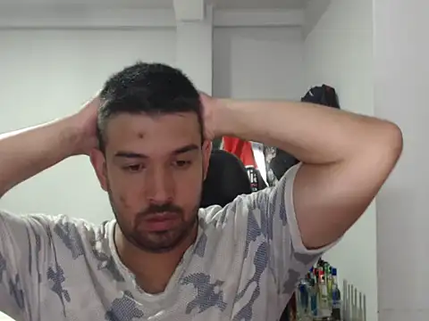 Axel11113 online show from 11/05/25, 03:17