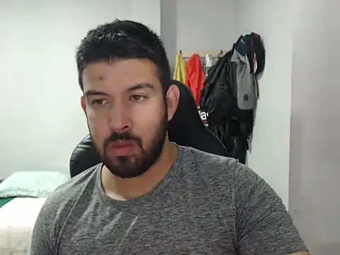 Axel11113 online show from 11/28/25, 02:36