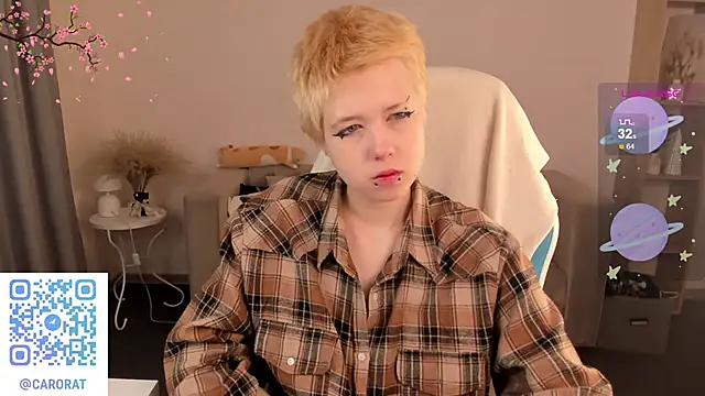 CarolineRichter online show from 09/30/25, 02:16